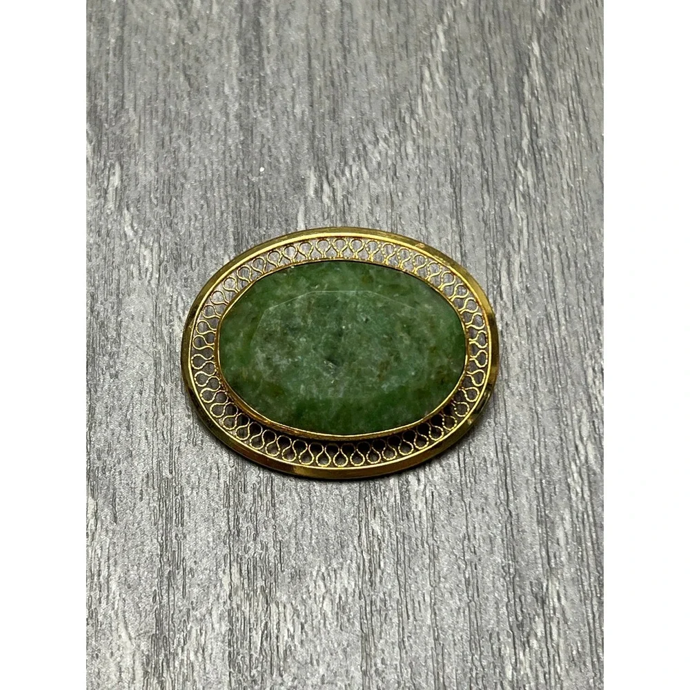 Danecraft 1/20 12k Gold Filled Green Aventurine Faceted Oval Filigree Brooch Pin
